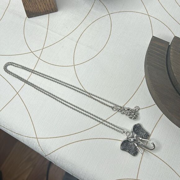 Lucky Brand Elephant Necklace - Picture 4 of 6